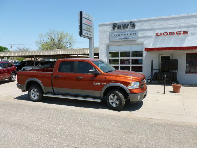 2013 RAM Ram Pickup SLE Sierra 2WD
