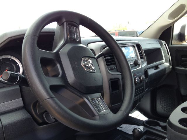 2013 RAM Ram Pickup AWD, DVD, Navi, Rear Camera