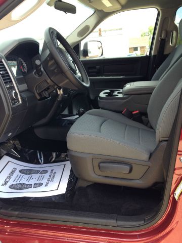 2013 RAM Ram Pickup AWD, DVD, Navi, Rear Camera