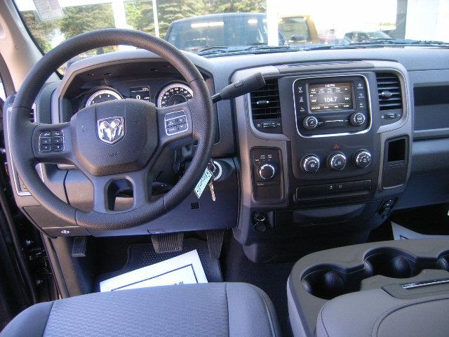 2013 RAM Ram Pickup 2dr 102 WB 4WD Value Manual