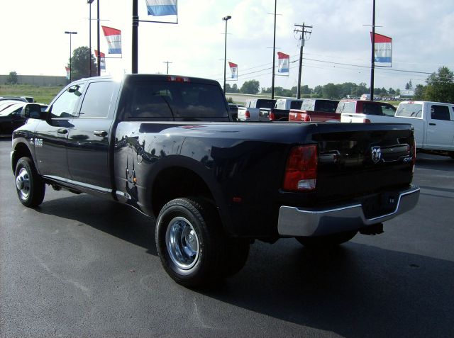 2013 RAM Ram Pickup AWD, DVD, Navi, Rear Camera