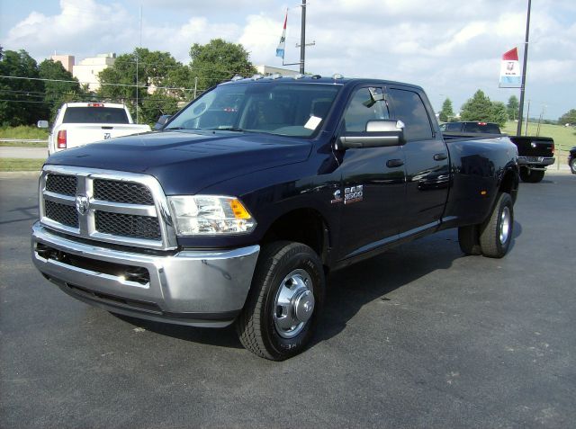 2013 RAM Ram Pickup AWD, DVD, Navi, Rear Camera
