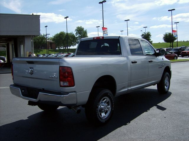 2013 RAM Ram Pickup S 7 Passenger