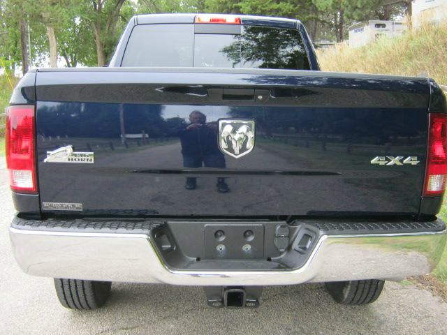 2013 RAM Ram Pickup 2.5i Cvt