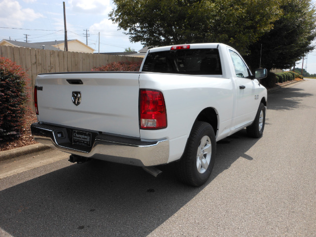 2014 RAM Ram Pickup DUMP LIFT