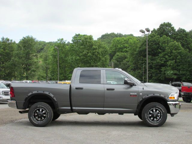 2012 RAM Ram Truck SLT Short Bed V-8