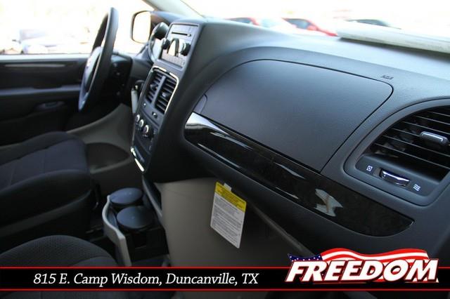 2013 RAM Ram Van DUMP LIFT