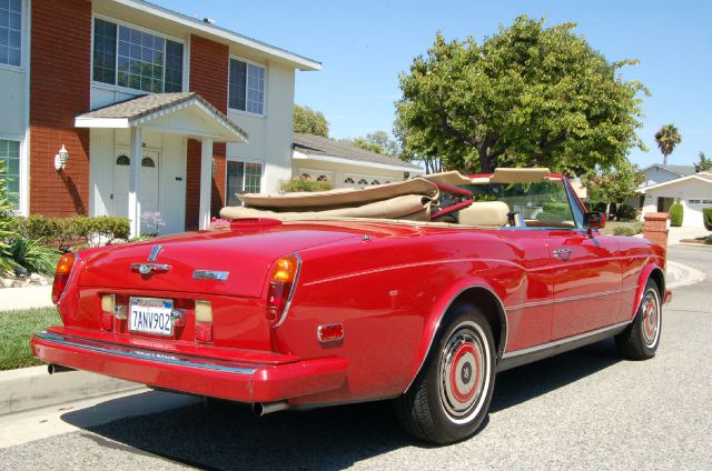 1986 Rolls Royce Corniche Convertible 5 Speed