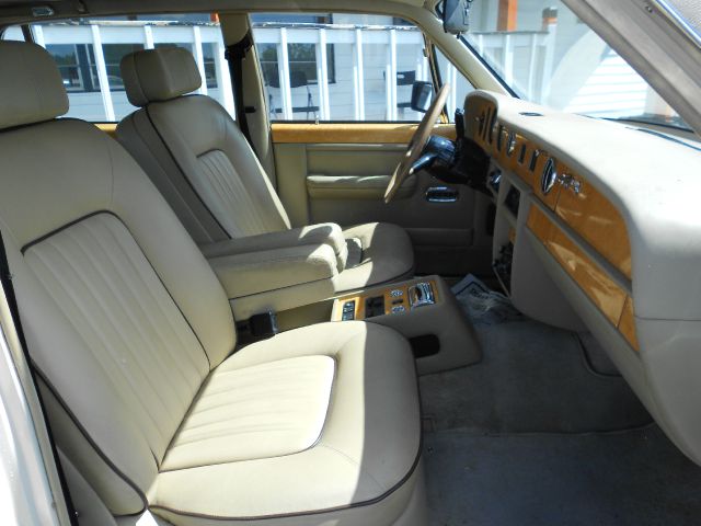 1988 Rolls Royce Silver Spur Base