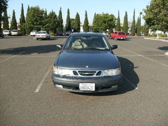 1999 Saab 9-3 4dr Sdn GLX V6 Auto