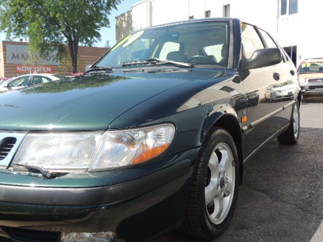1999 Saab 9-3 G1500 Cargo