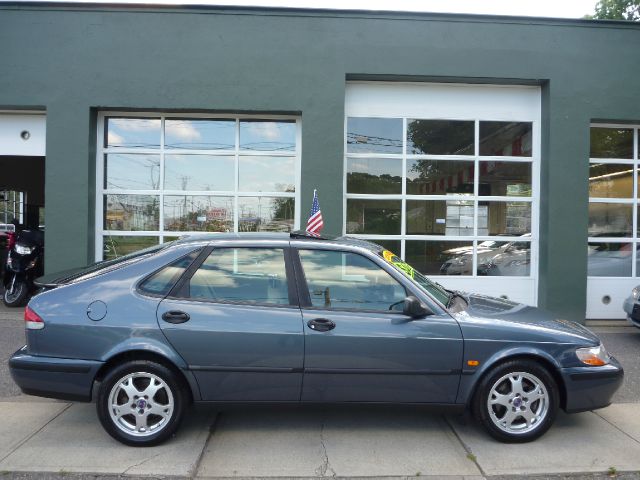 2000 Saab 9-3 4dr Sdn GLX V6 Auto