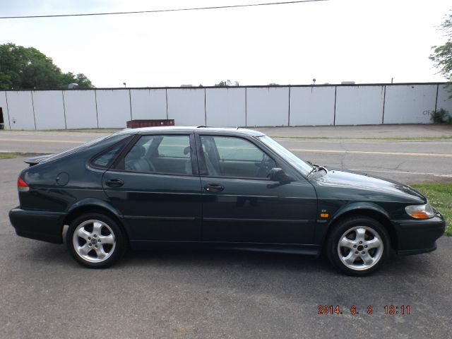 2000 Saab 9-3 Lariat CREW CAB 4X4 Diesel