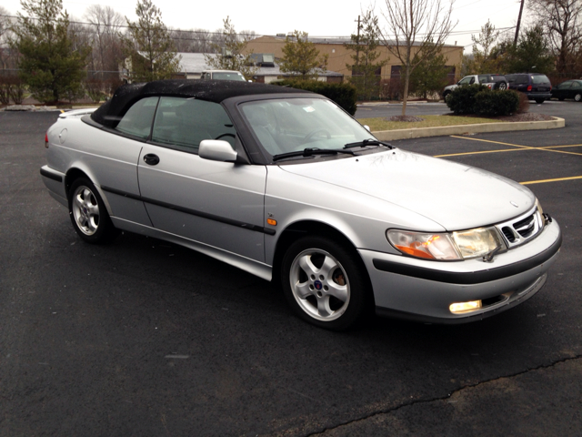 2000 Saab 9-3 Convertible