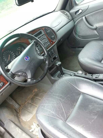 2001 Saab 9-3 SE