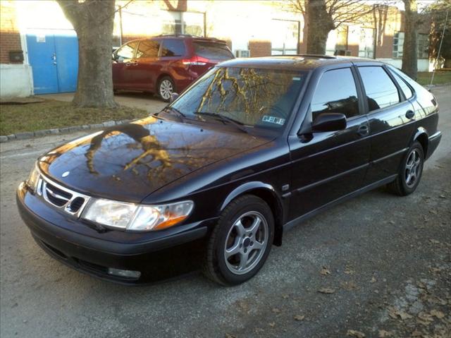 2001 Saab 9-3 Sedan Manual I Touring