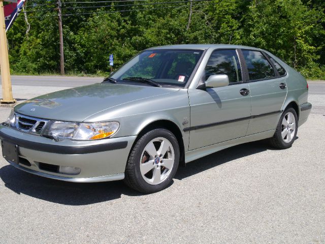 2002 Saab 9-3 G1500 Cargo