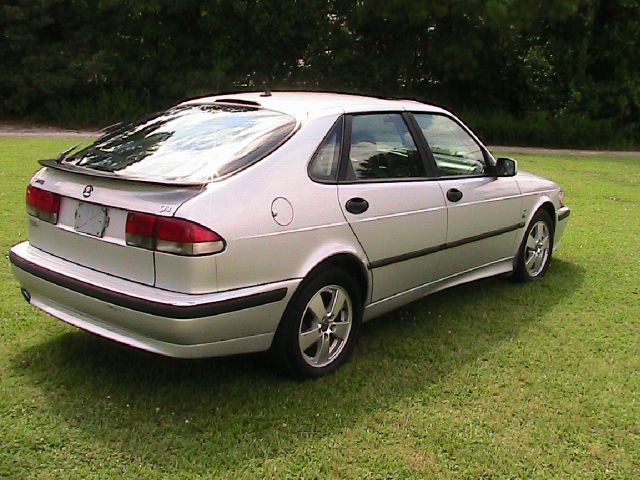 2002 Saab 9-3 G1500 Cargo