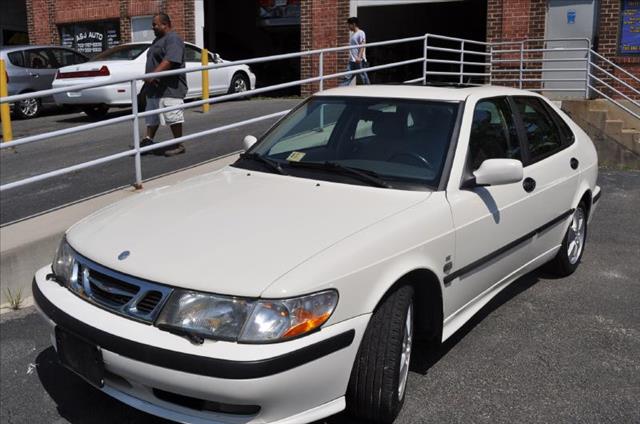2002 Saab 9-3 XLT Supercrew Short