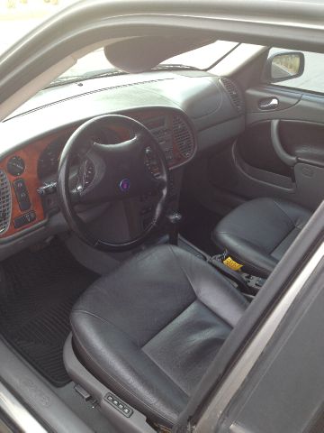 2002 Saab 9-3 G1500 Cargo