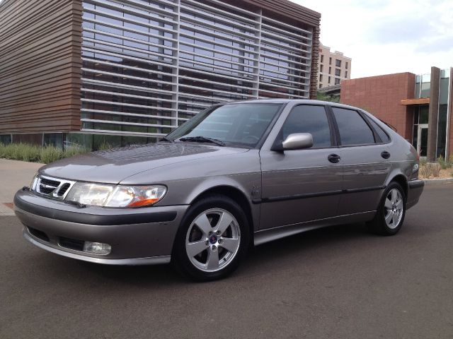 2002 Saab 9-3 G1500 Cargo