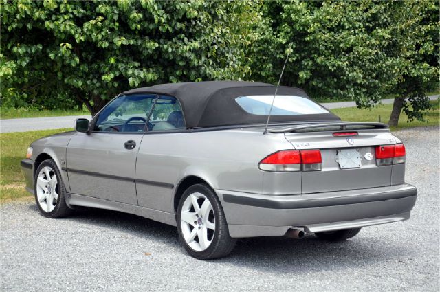 2002 Saab 9-3 Convertible