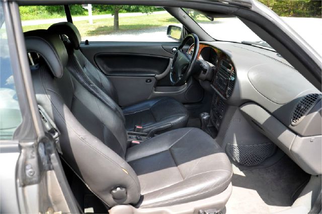 2002 Saab 9-3 Convertible