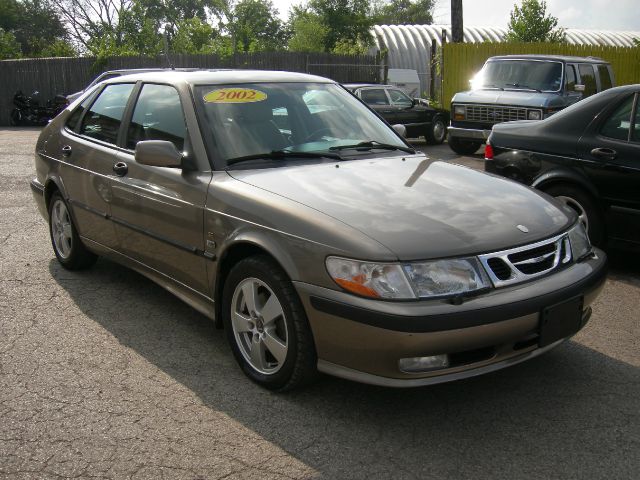 2002 Saab 9-3 G1500 Cargo