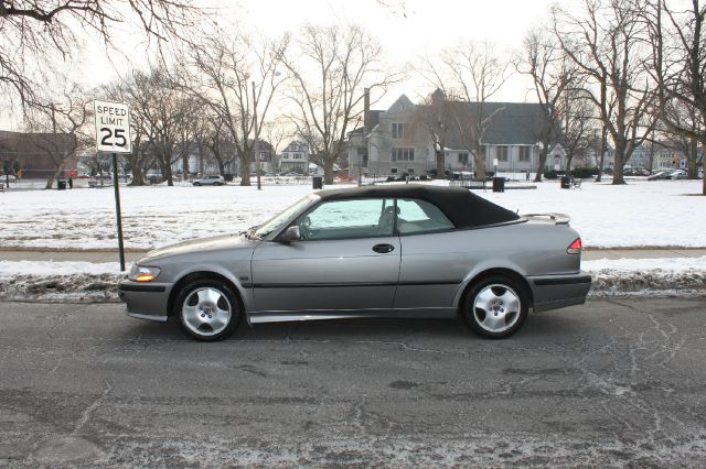 2002 Saab 9-3 Convertible