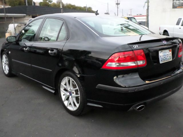 2003 Saab 9-3 XLT V-8 4X2