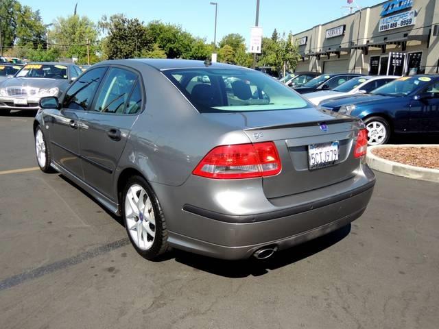 2003 Saab 9-3 XLT V-8 4X2