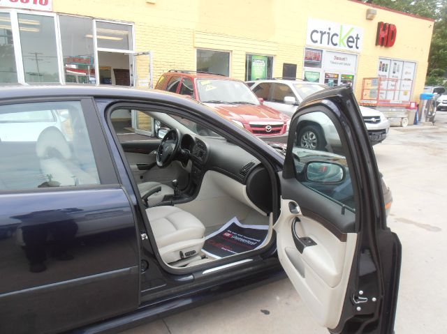 2003 Saab 9-3 Graduate