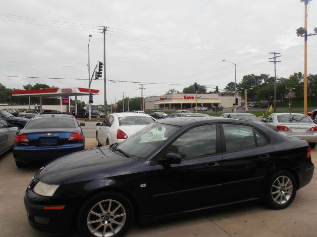2003 Saab 9-3 Graduate