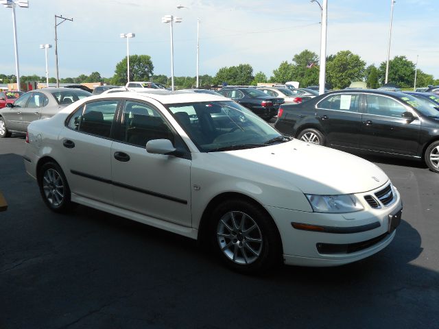 2003 Saab 9-3 Graduate