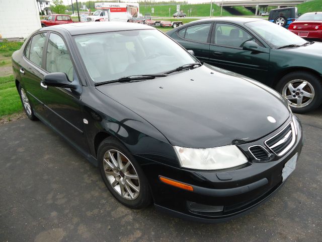 2003 Saab 9-3 Series 4.
