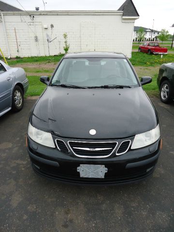 2003 Saab 9-3 Series 4.