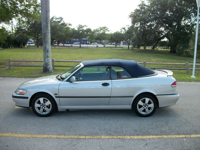 2003 Saab 9-3 Convertible