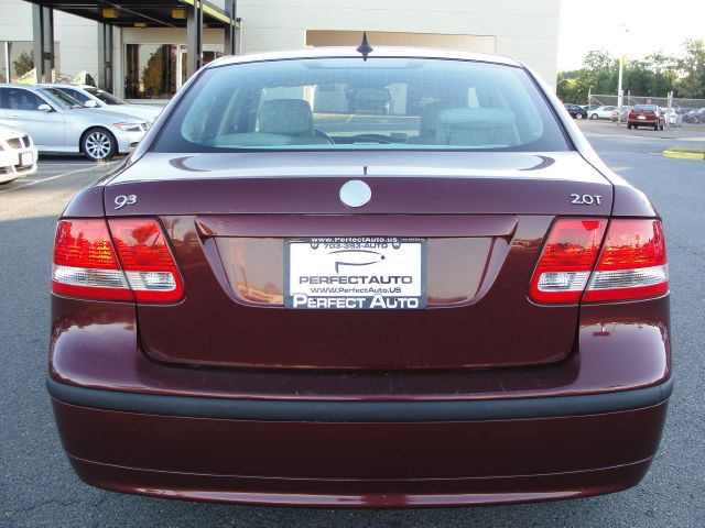 2004 Saab 9-3 Loaded W/ Nav