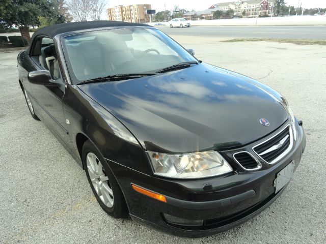 2004 Saab 9-3 Classic LT