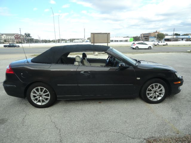 2004 Saab 9-3 Classic LT