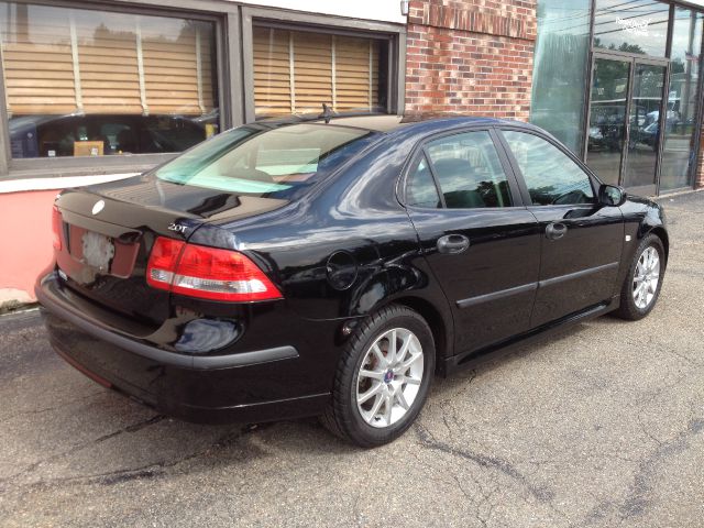 2004 Saab 9-3 Loaded W/ Nav
