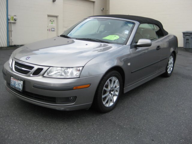 2004 Saab 9-3 Classic LT