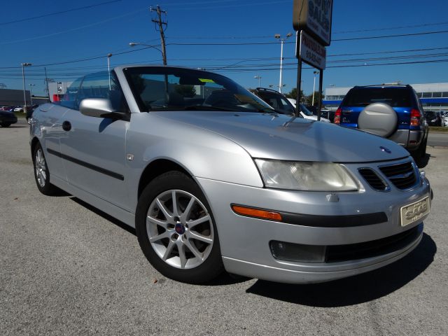 2004 Saab 9-3 Classic LT