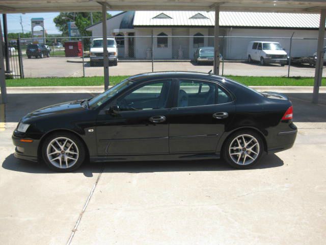 2004 Saab 9-3 35