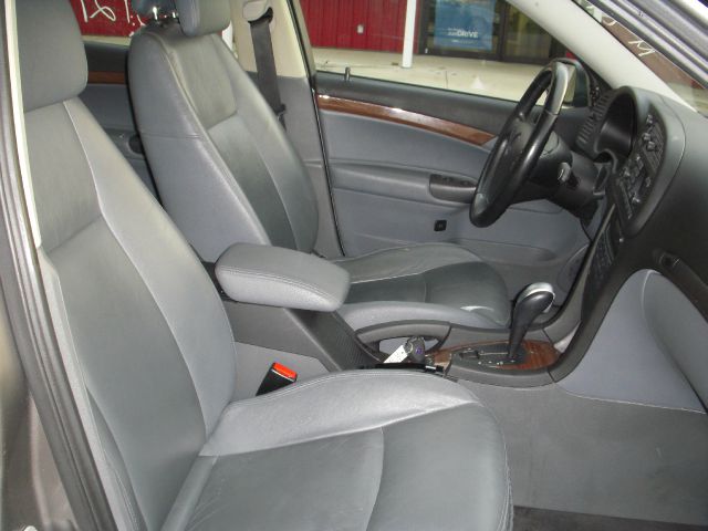 2004 Saab 9-3 Loaded W/ Nav