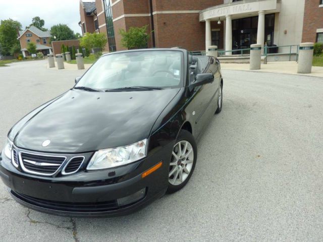2004 Saab 9-3 Classic LT