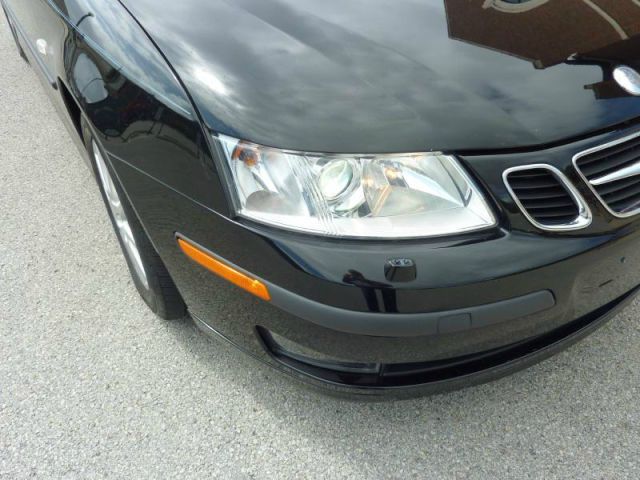 2004 Saab 9-3 Classic LT