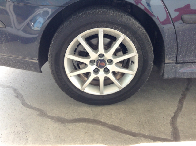 2004 Saab 9-3 Loaded W/ Nav