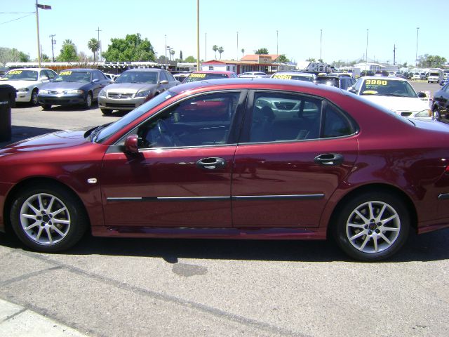 2004 Saab 9-3 Loaded W/ Nav