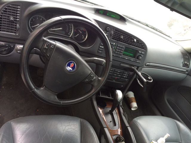 2004 Saab 9-3 Loaded W/ Nav